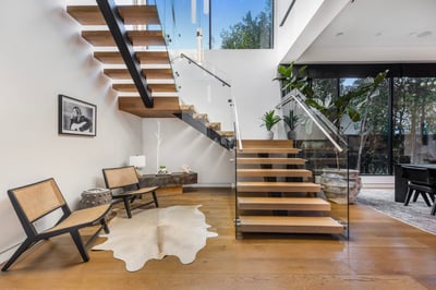 Luxury Villa Photo #17