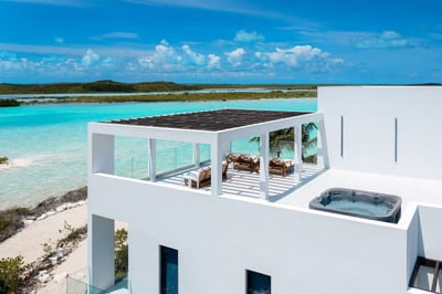 Luxury Villa Photo #17