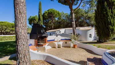 Luxury Villa Photo #9