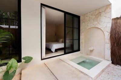 Luxury Villa Photo #45