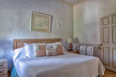 Luxury Villa Photo #16