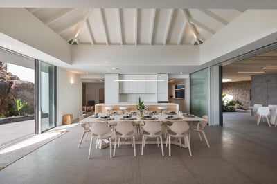 Luxury Villa Photo #19
