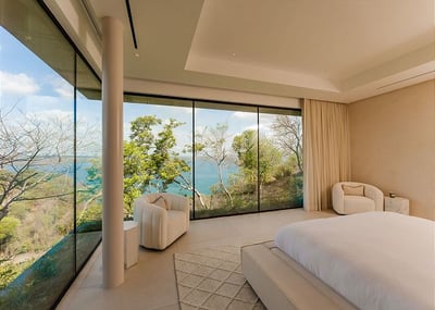 Luxury Villa Photo #27
