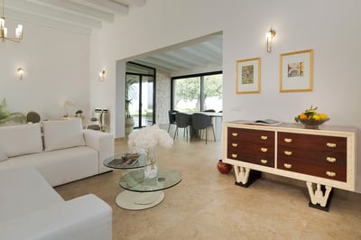 Luxury Villa Photo #31