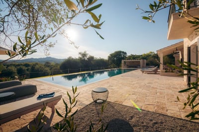 Luxury Villa Photo #11