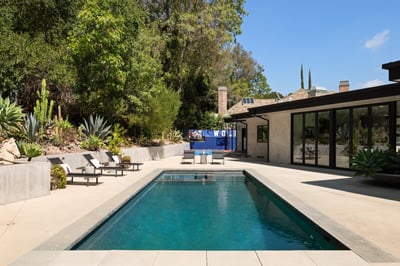 Luxury Villa Photo #25