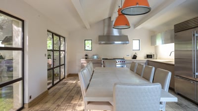 Luxury Villa Photo #16