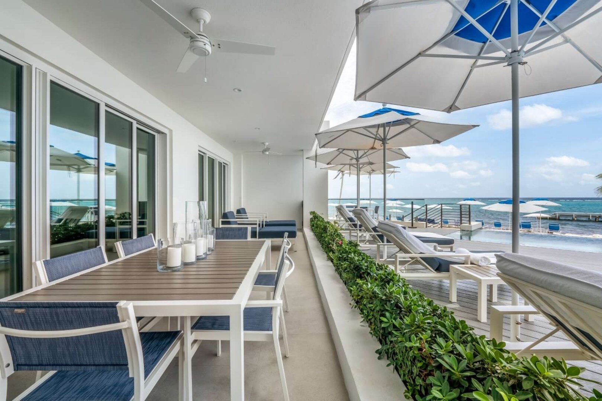 Club Suites at Rum Point 3 BDM Pool Suite - 2