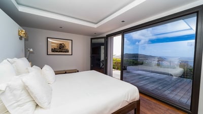 Luxury Villa Photo #59