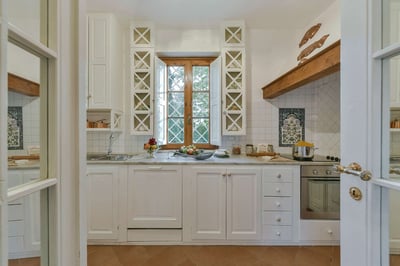 Luxury Villa Photo #5