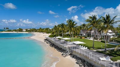 Luxury Villa Photo #25