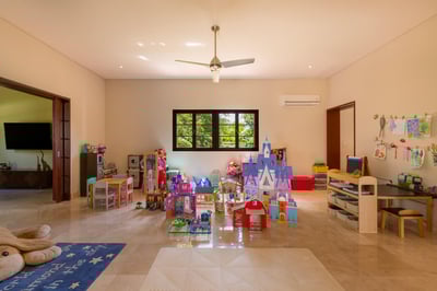 Luxury Villa Photo #10