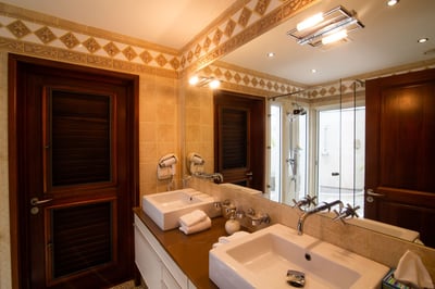 Luxury Villa Photo #57