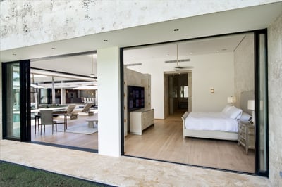 Luxury Villa Photo #36