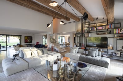 Luxury Villa Photo #21