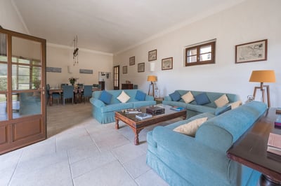 Luxury Villa Photo #13