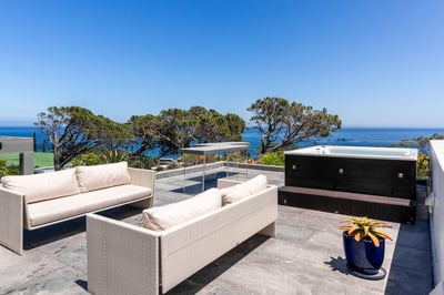 Luxury Villa Photo #10