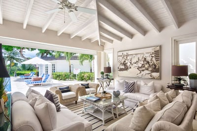 Luxury Villa Photo #13