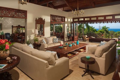 Luxury Villa Photo #12