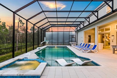 Luxury Villa Photo #36