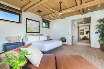 Luxury Villa Photo #37