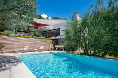 Luxury Villa Photo #11