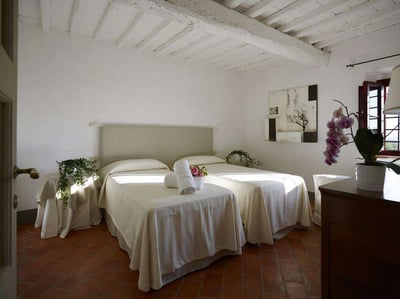 Luxury Villa Photo #26