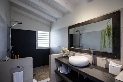 Luxury Villa Photo #41