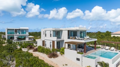 Luxury Villa Photo #8