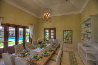 Luxury Villa Photo #39