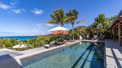 Luxury Villa Photo #8