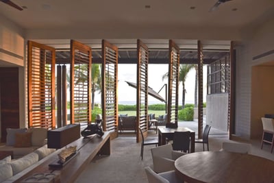 Luxury Villa Photo #23