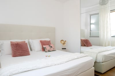 Luxury Villa Photo #19