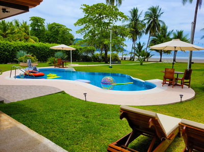 Luxury Villa Photo #4