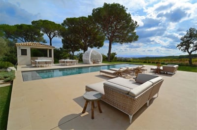 Luxury Villa Photo #3