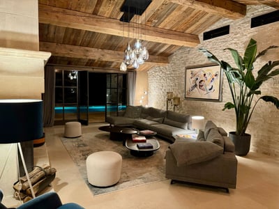 Luxury Villa Photo #21