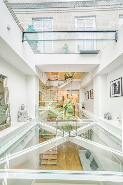 Luxury Villa Photo #22