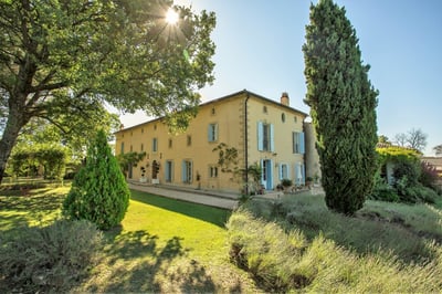 Luxury Villa Photo #9