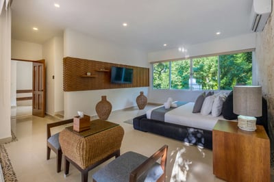 Luxury Villa Photo #61