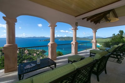 Luxury Villa Photo #8