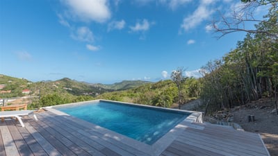 Luxury Villa Photo #4