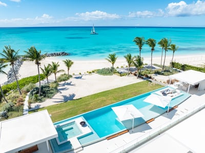 Luxury Villa Photo #16