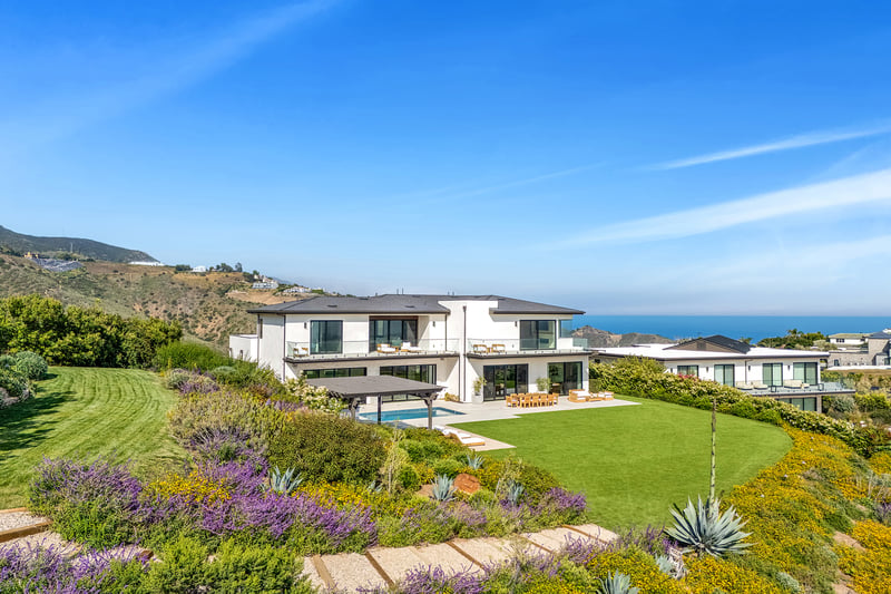 Murphy Crest Oceanview Estate