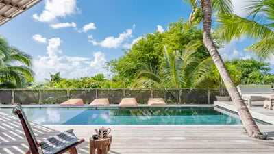 Luxury Villa Photo #12