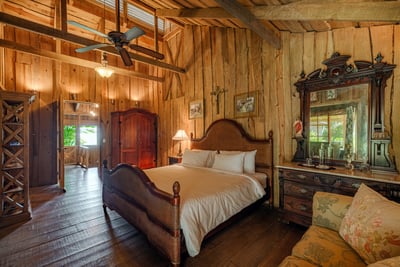 Luxury Villa Photo #9