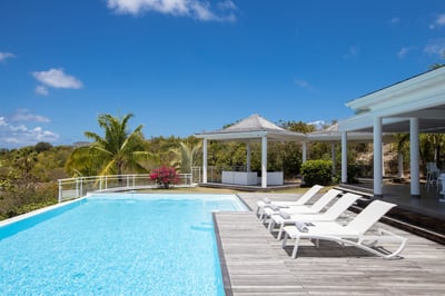 Luxury Villa Photo #7
