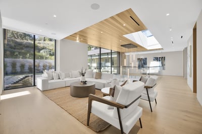 Luxury Villa Photo #47