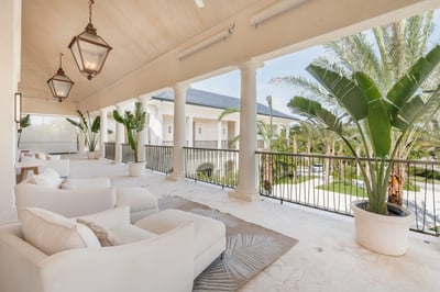 Luxury Villa Photo #22