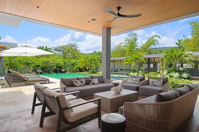 Luxury Villa Photo #10
