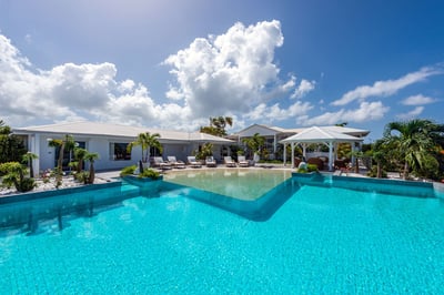 Les Terres Basses,Mandalay